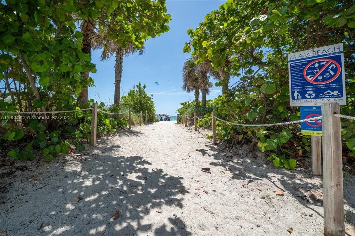 6301 Collins Ave, #2307