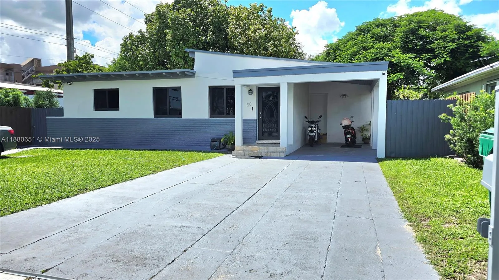 50 NW 68th Ct