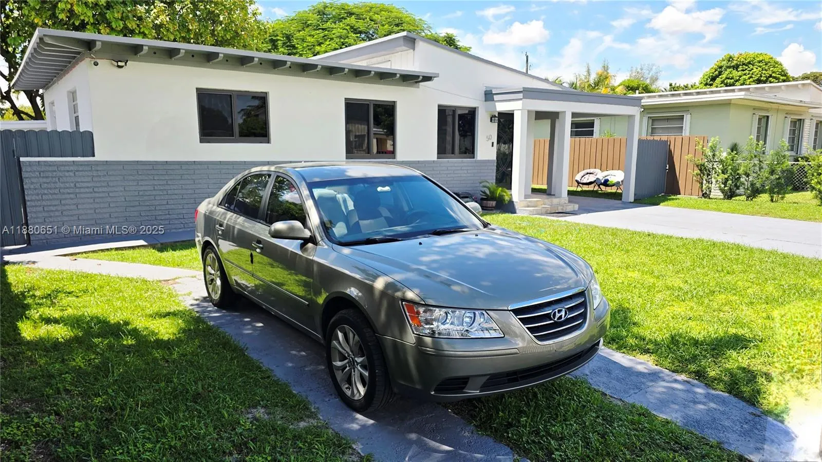 50 NW 68th Ct
