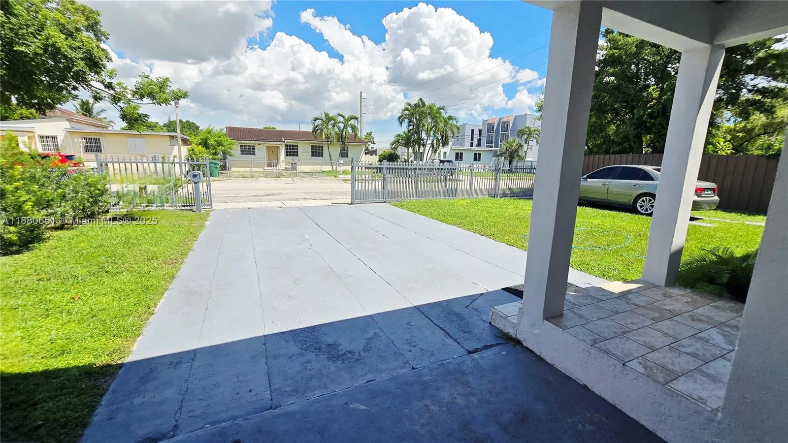 50 NW 68th Ct