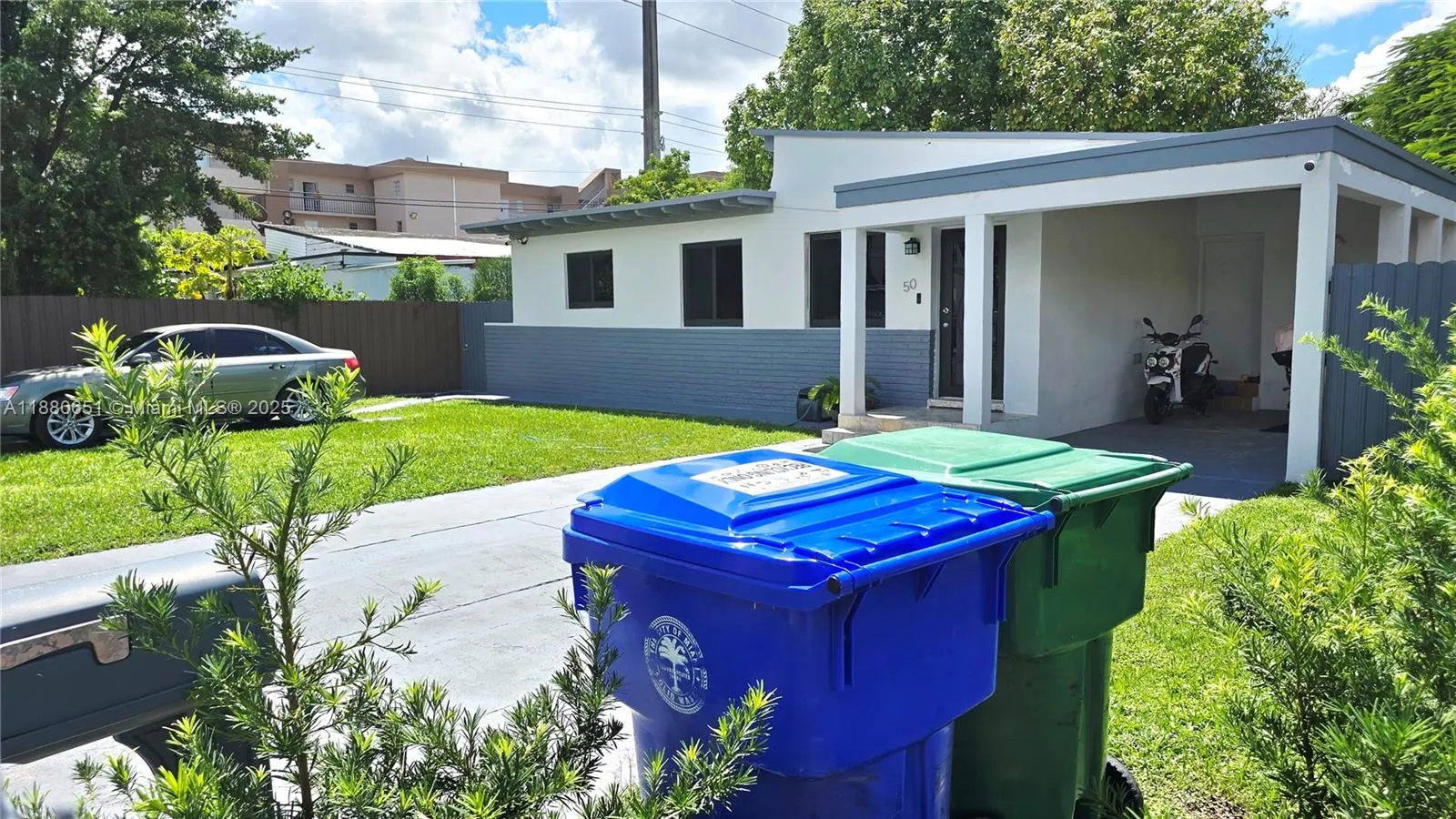 50 NW 68th Ct