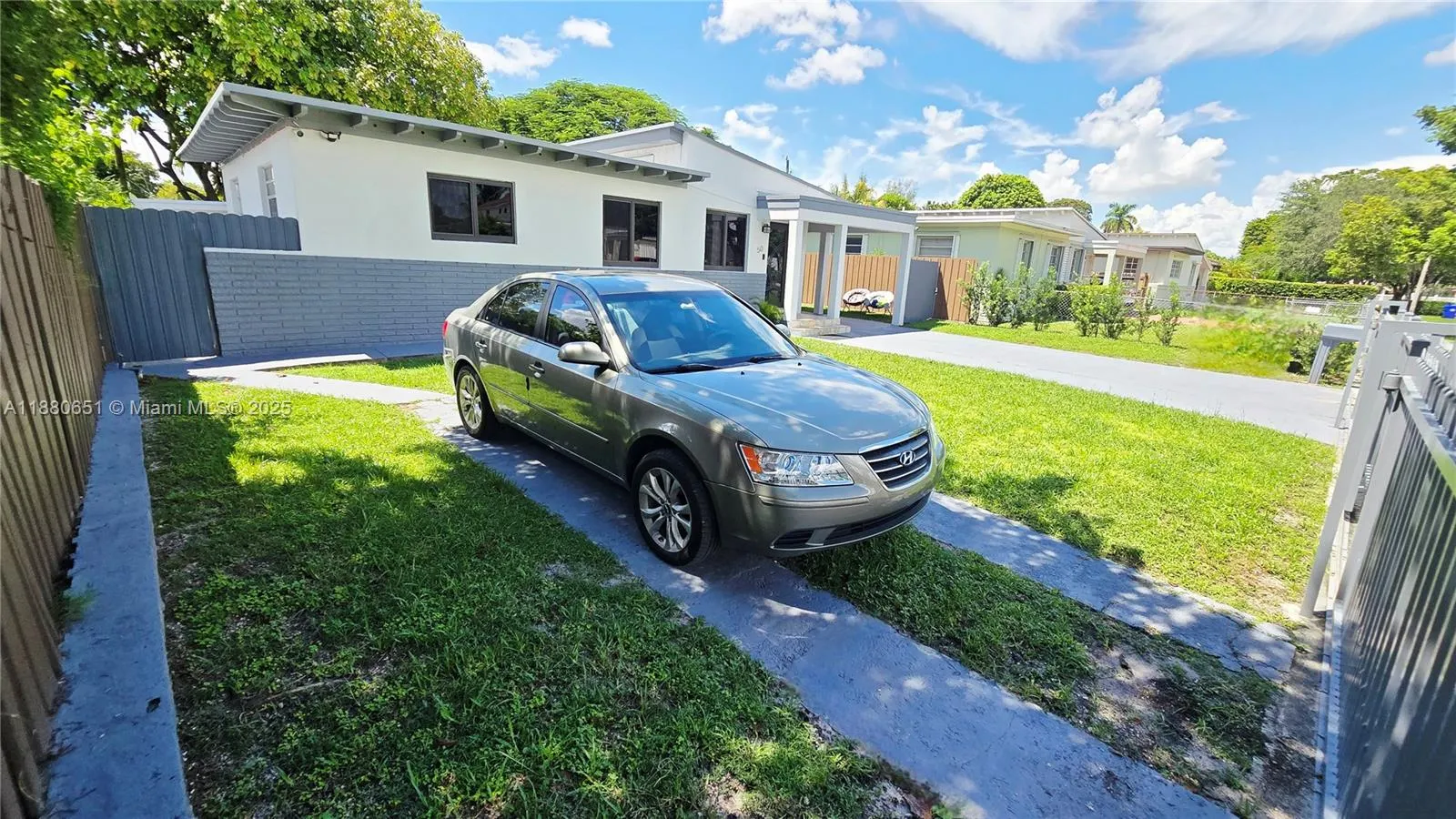50 NW 68th Ct
