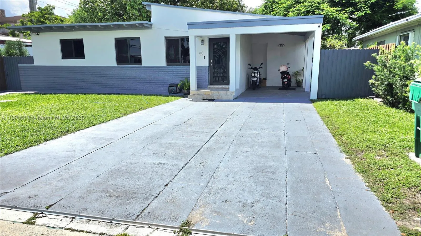 50 NW 68th Ct