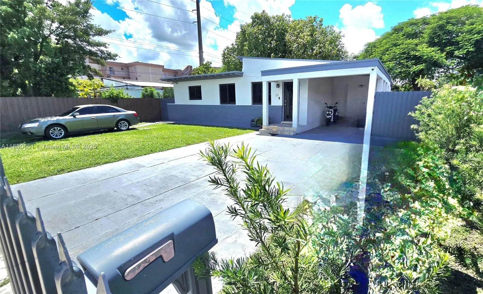 50 NW 68th Ct