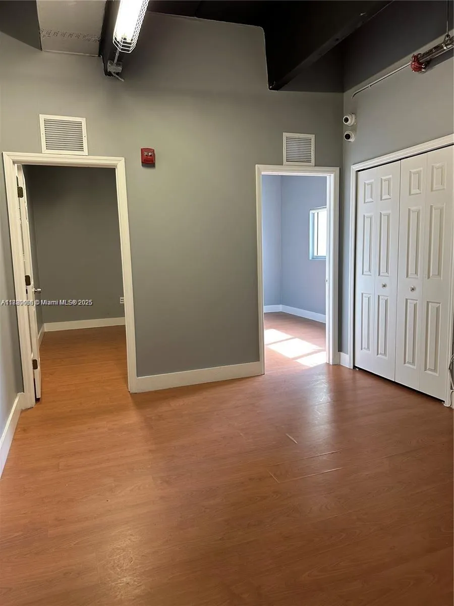 11251 NW 20th St, #106