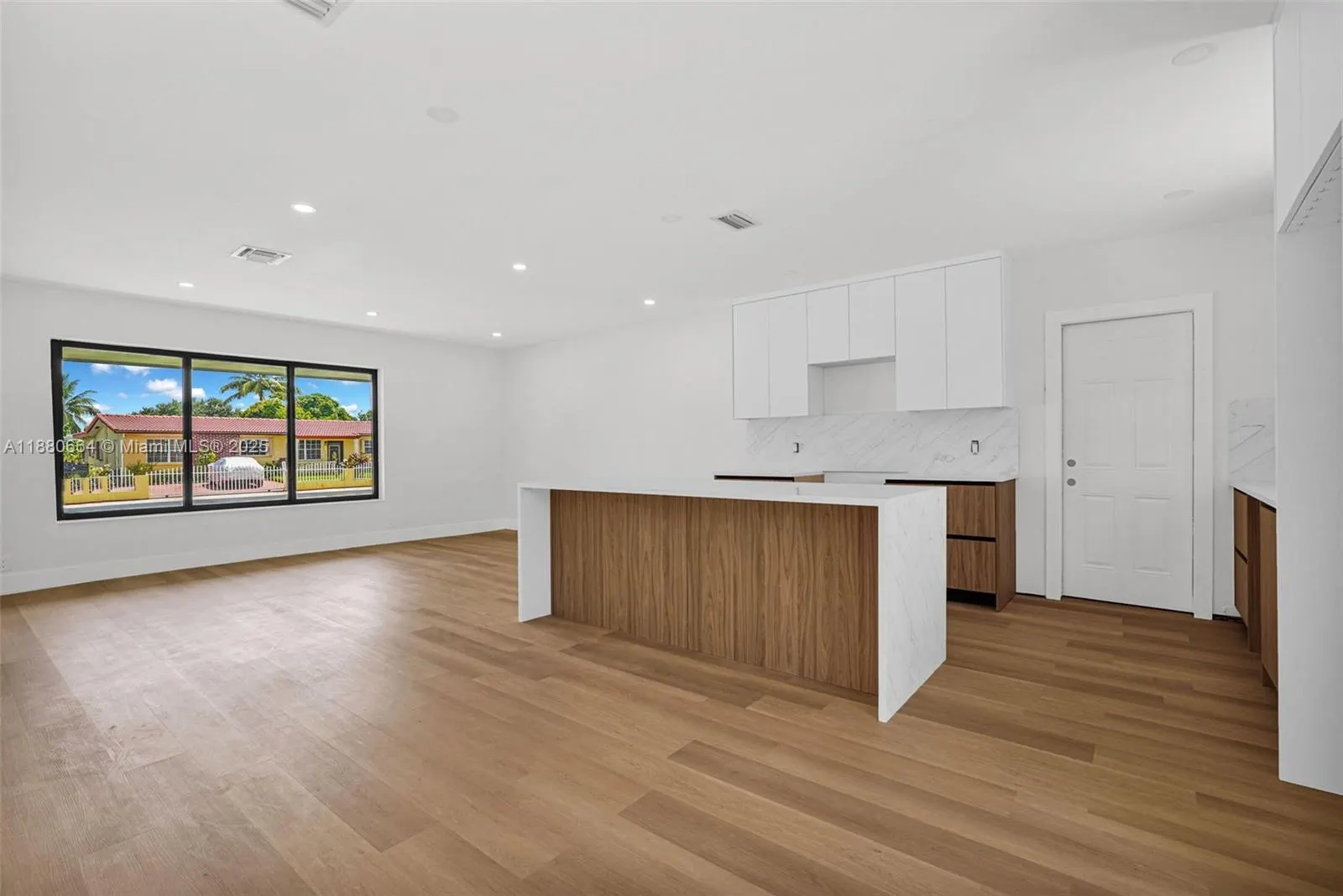 2225 NW 195th St
