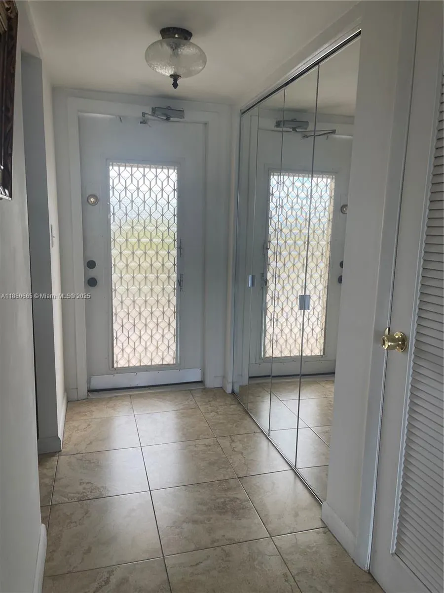 8345 Sunrise Lakes Blvd, #309