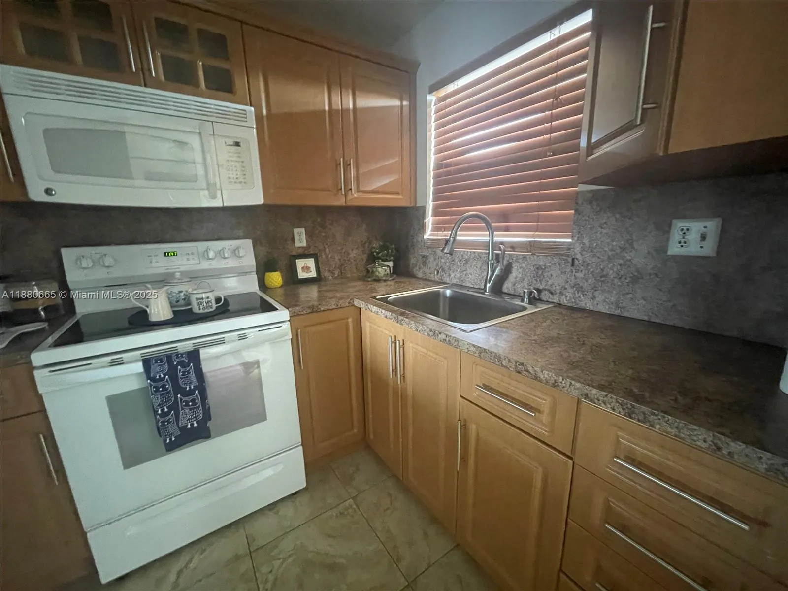 8345 Sunrise Lakes Blvd, #309