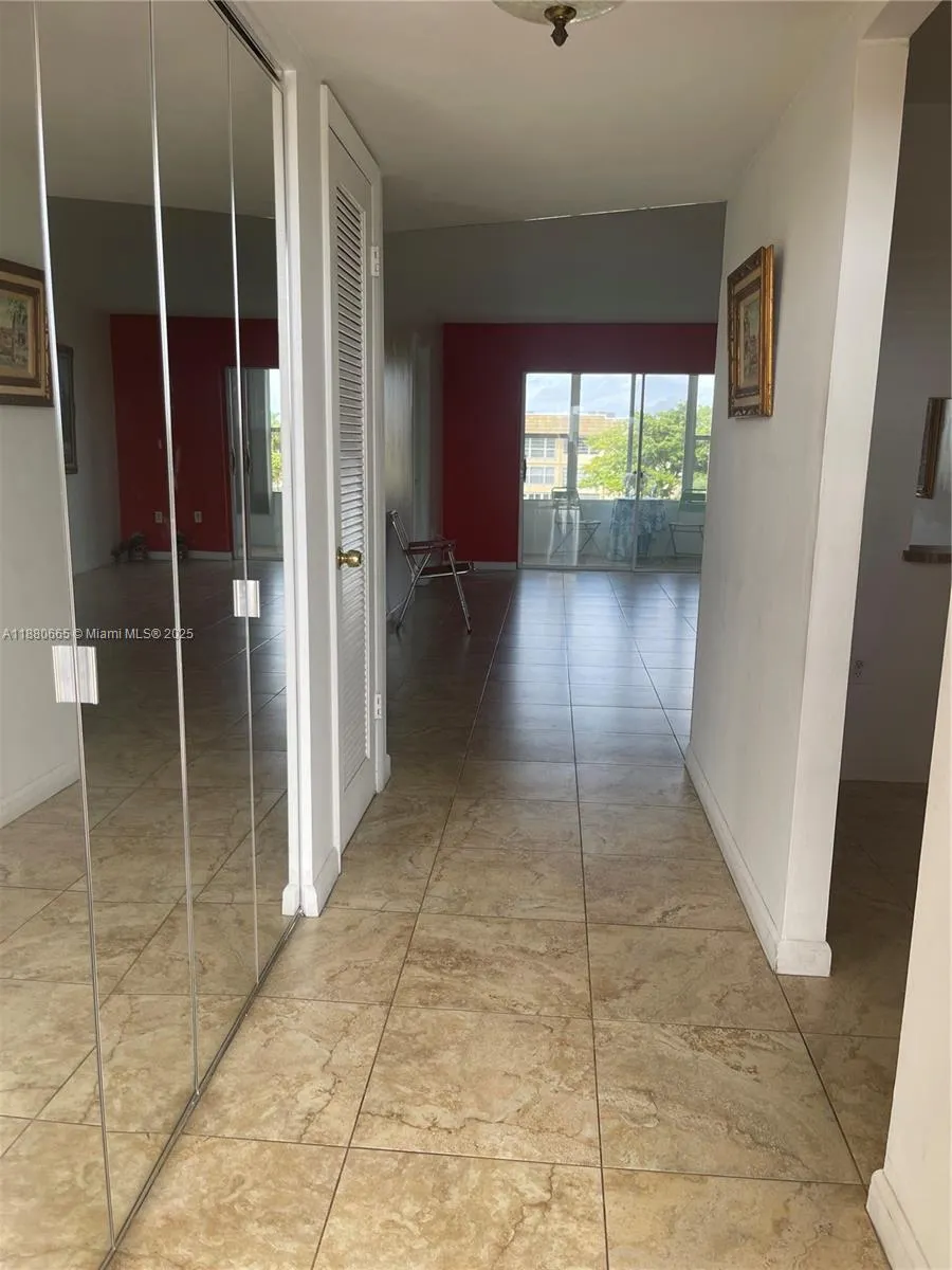 8345 Sunrise Lakes Blvd, #309