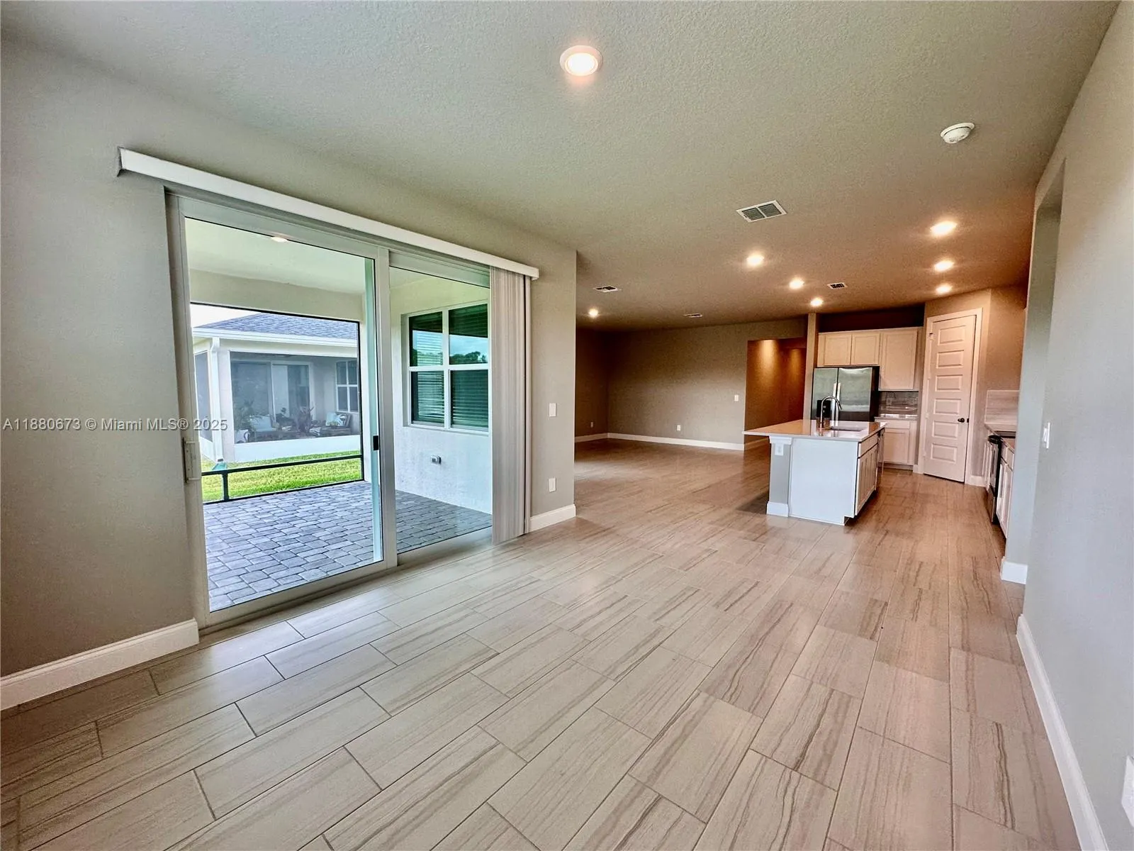 9035 Dahlia Cir, #9035