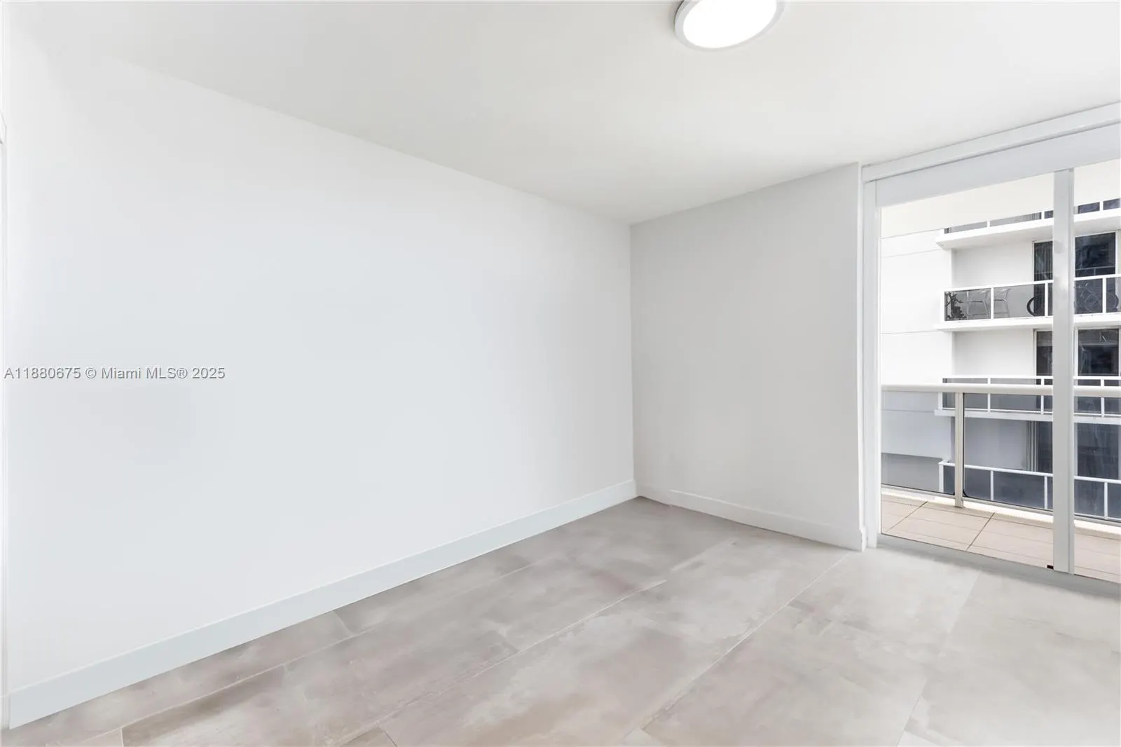 1800 Sunset Harbour Dr, #815