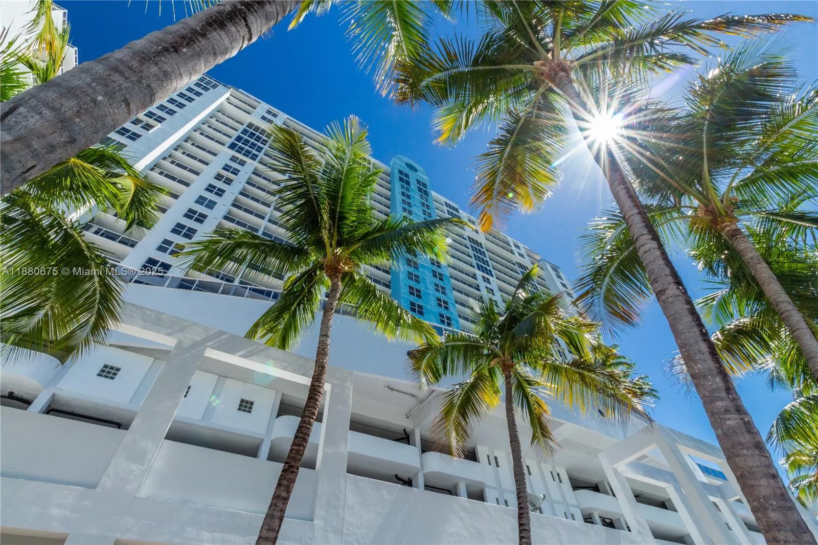 1800 Sunset Harbour Dr, #815