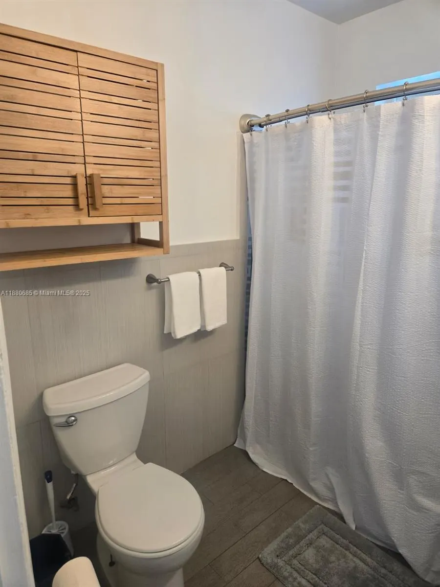 445 NW 125th St, #1