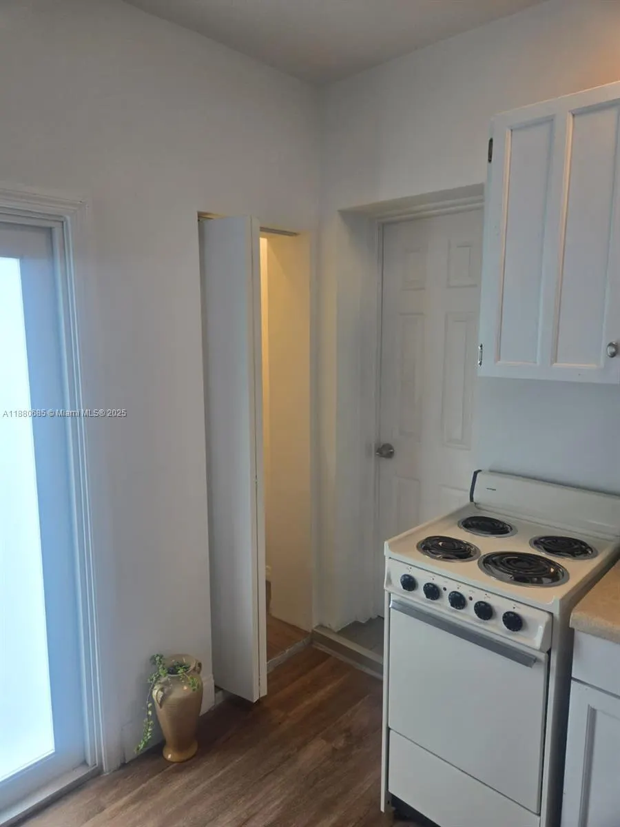 445 NW 125th St, #1