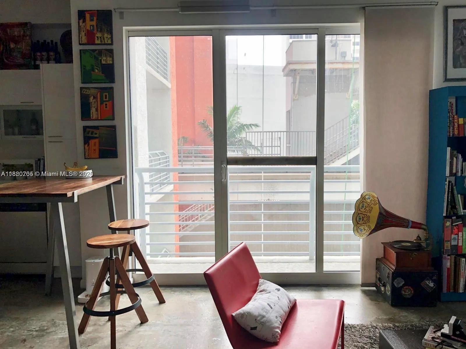 133 NE 2nd Ave, #310