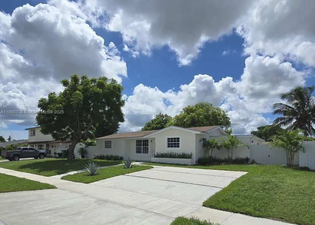11300 SW 179th St