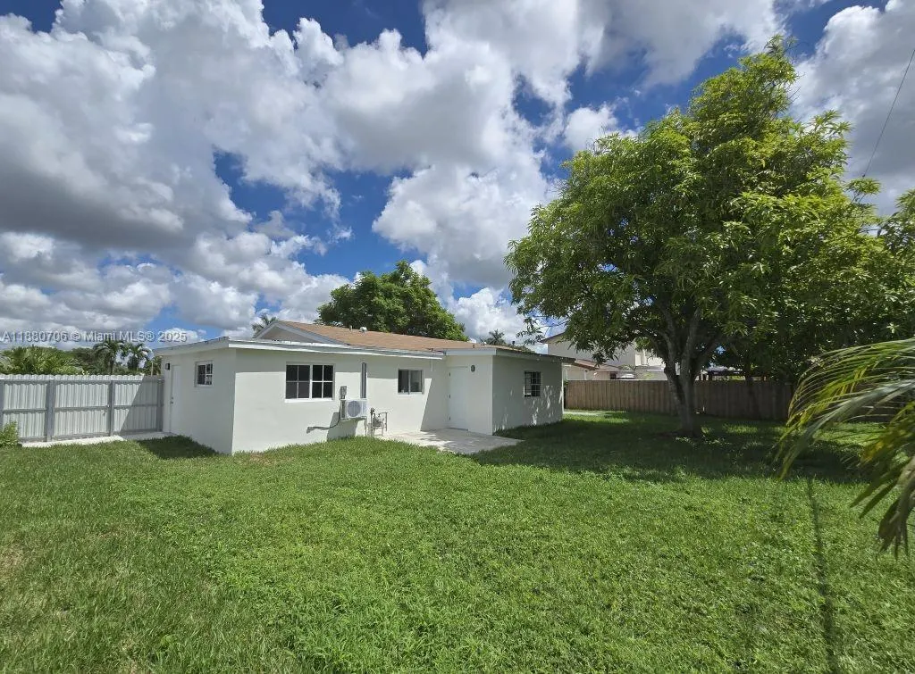 11300 SW 179th St