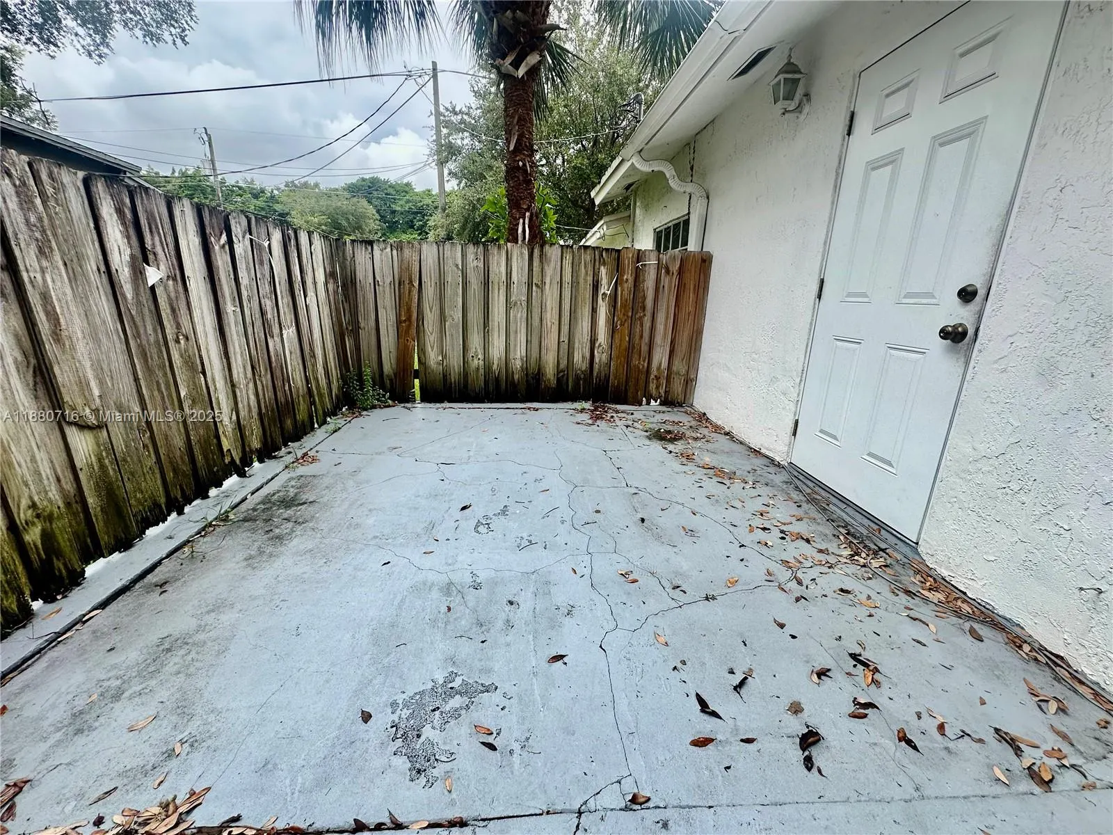 5519 NW 4th Ave, #5519