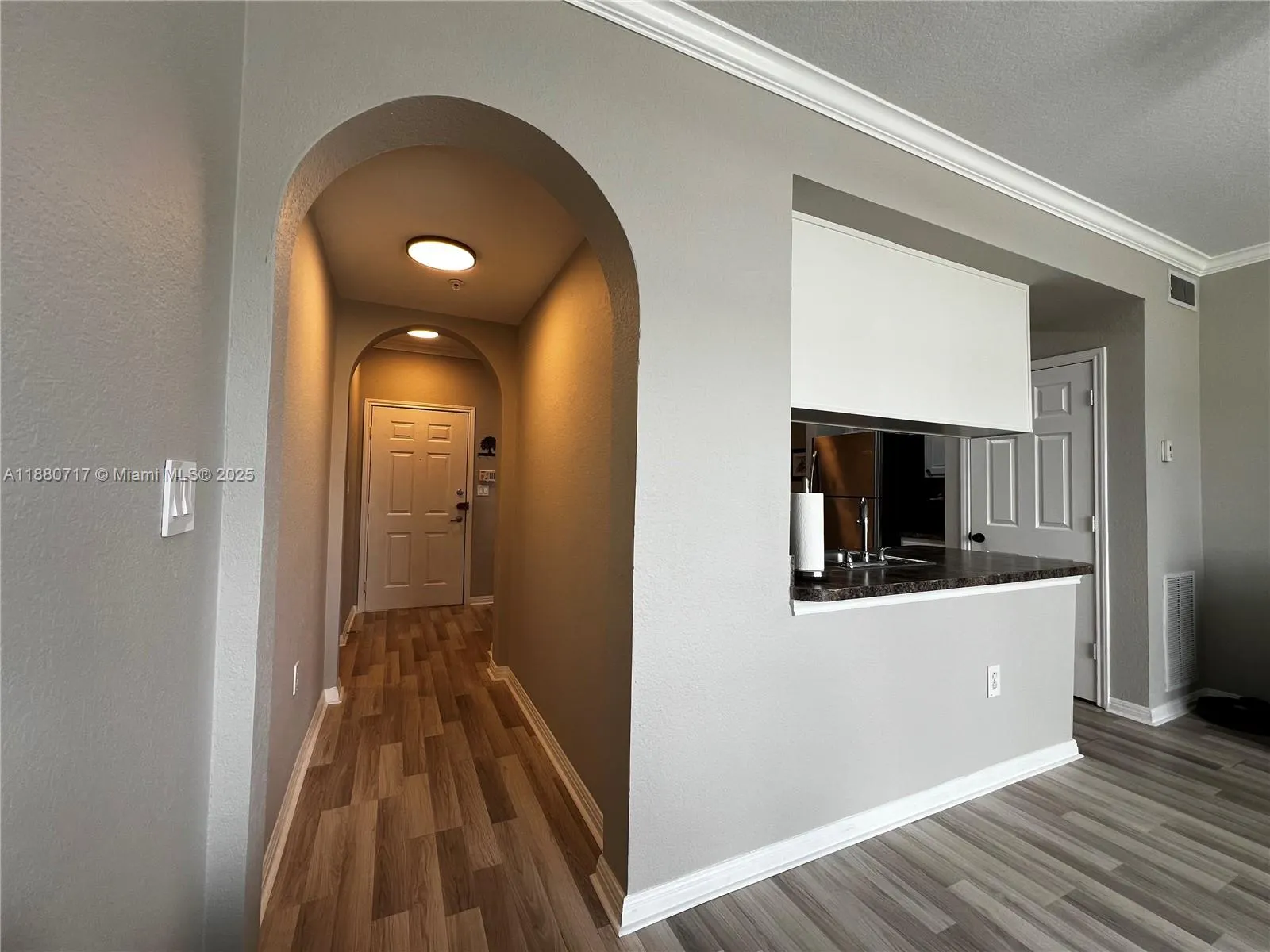 911 N Orange Ave, #333