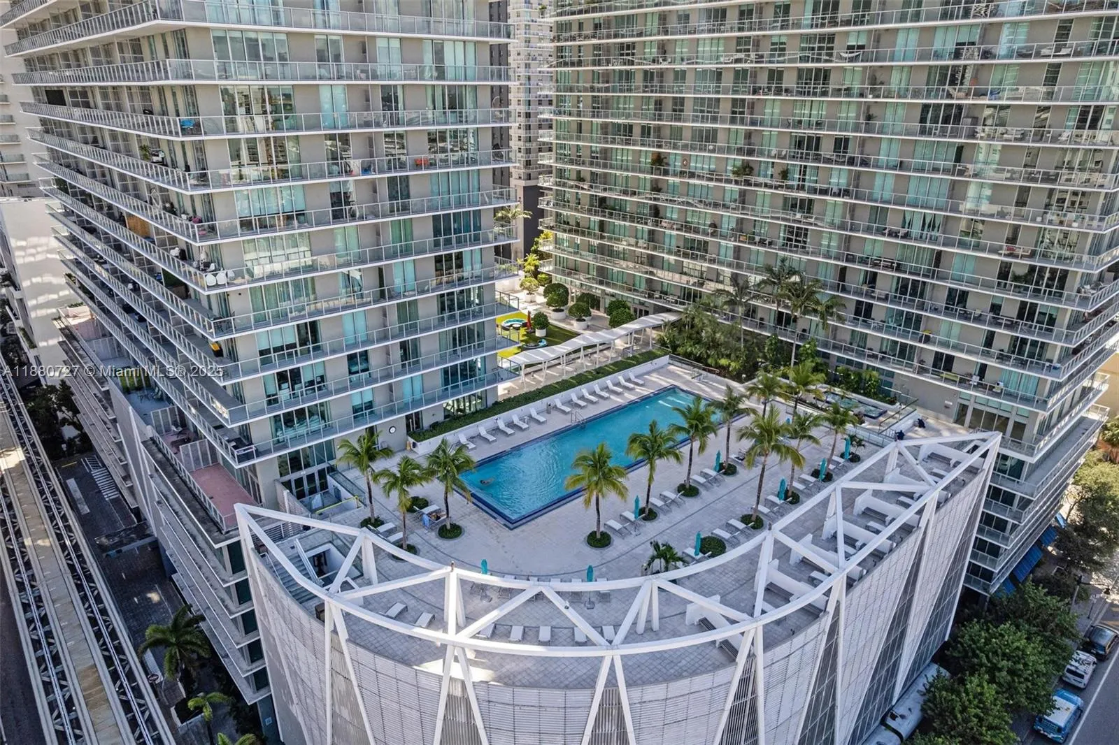 1111 SW 1st Ave, #2721-N