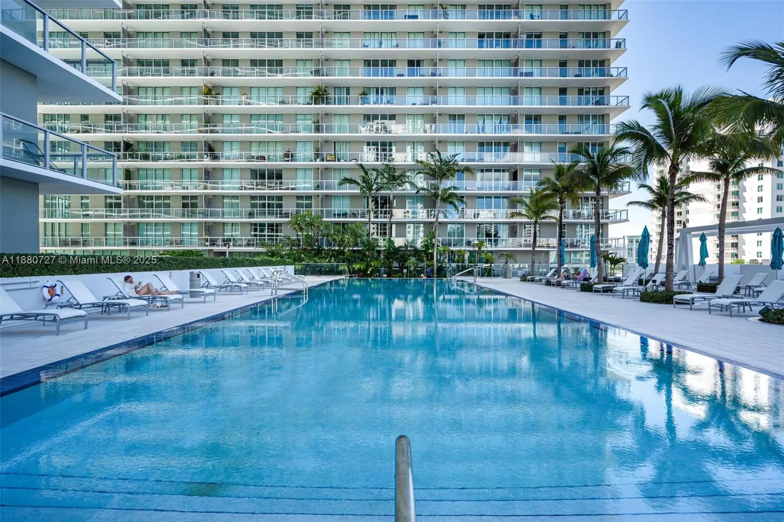 1111 SW 1st Ave, #2721-N