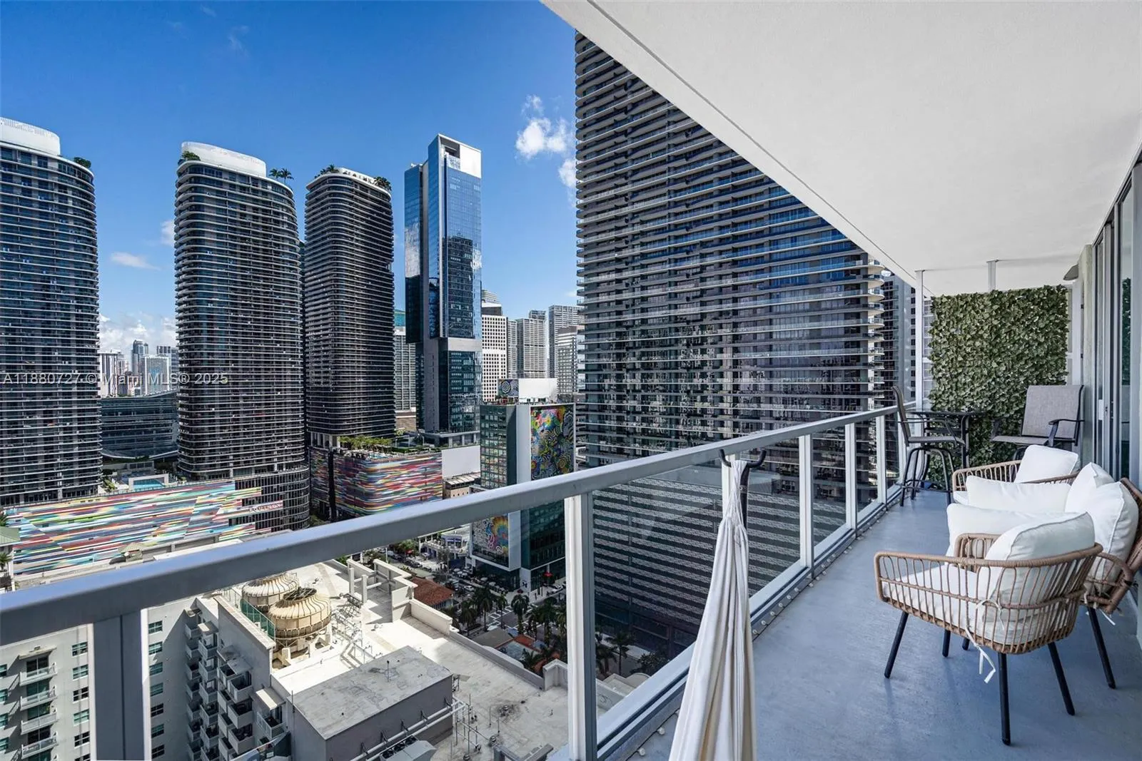 1111 SW 1st Ave, #2721-N