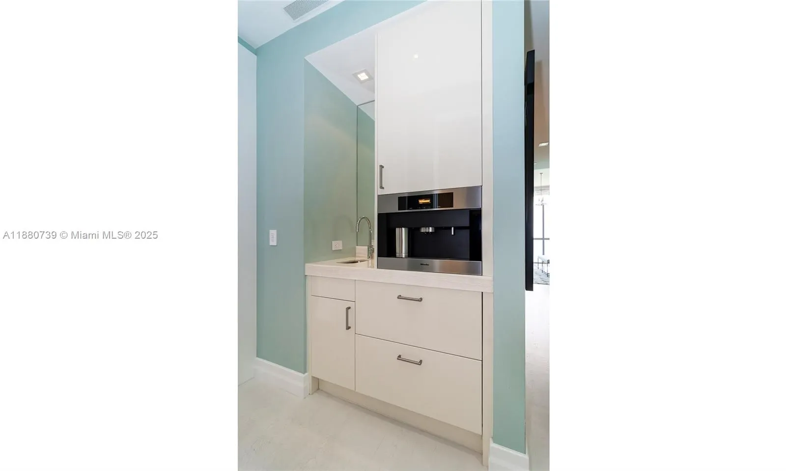 17749 Collins Ave, #3801