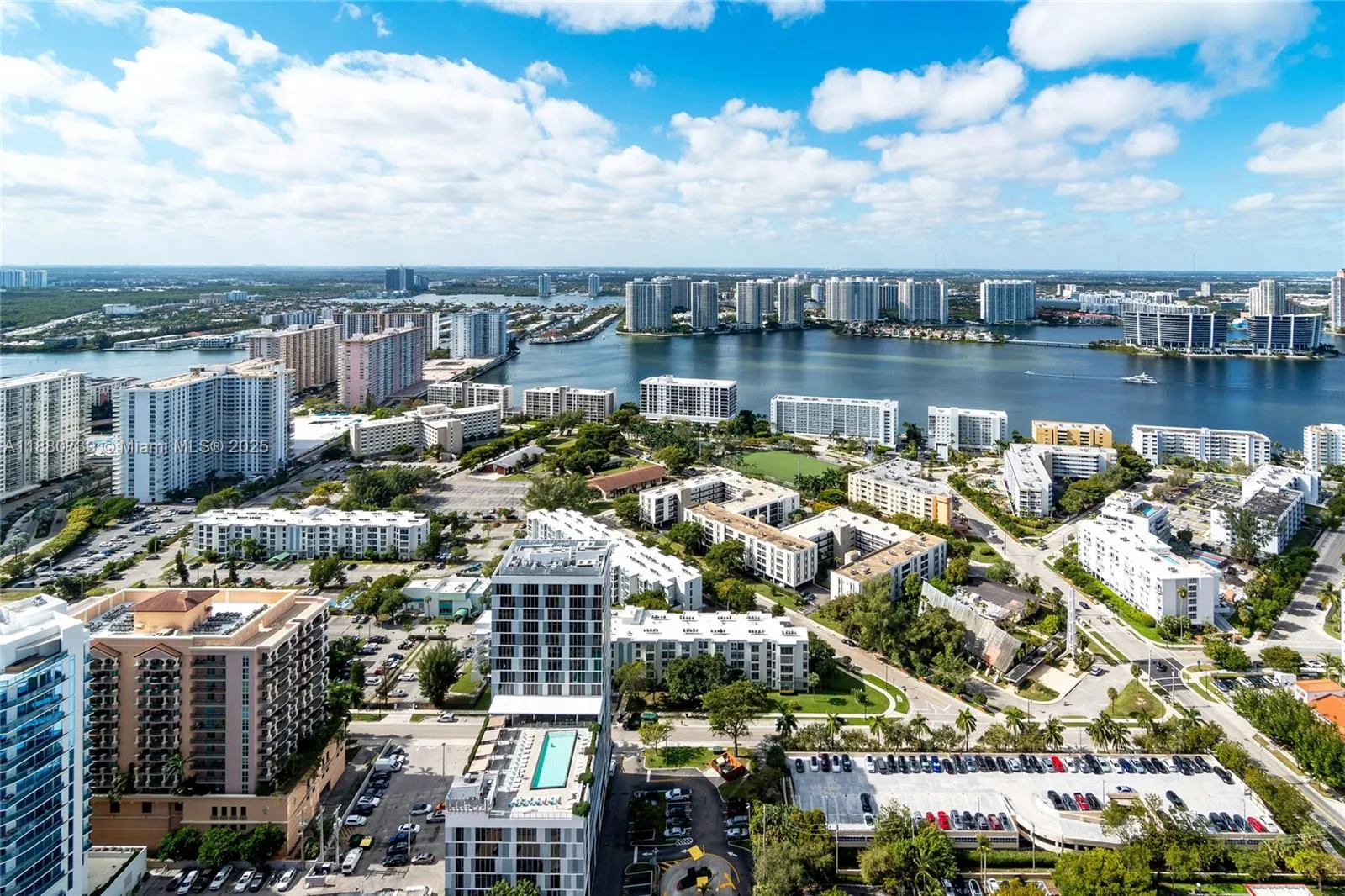 17749 Collins Ave, #3801
