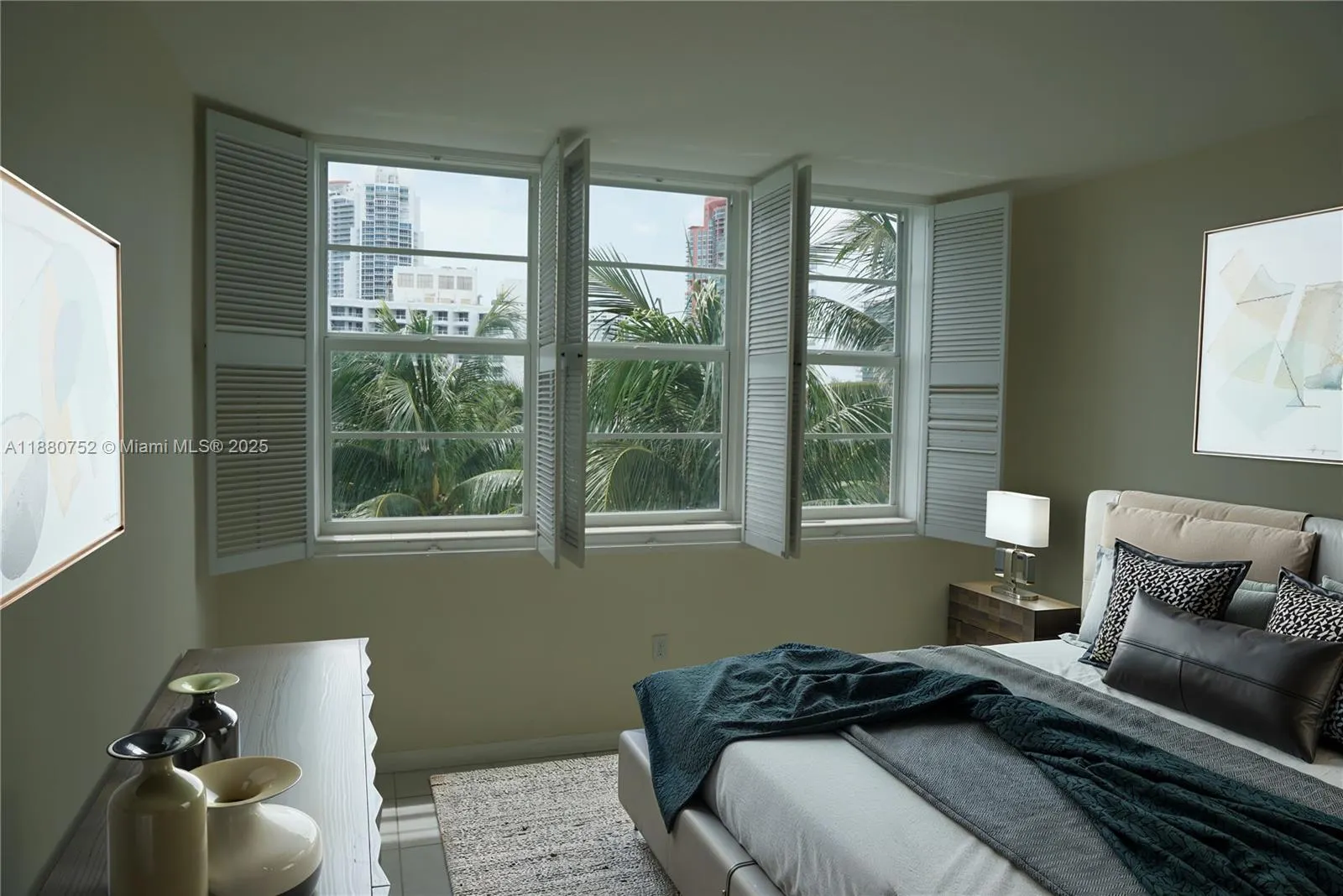 301 Ocean Dr, #505