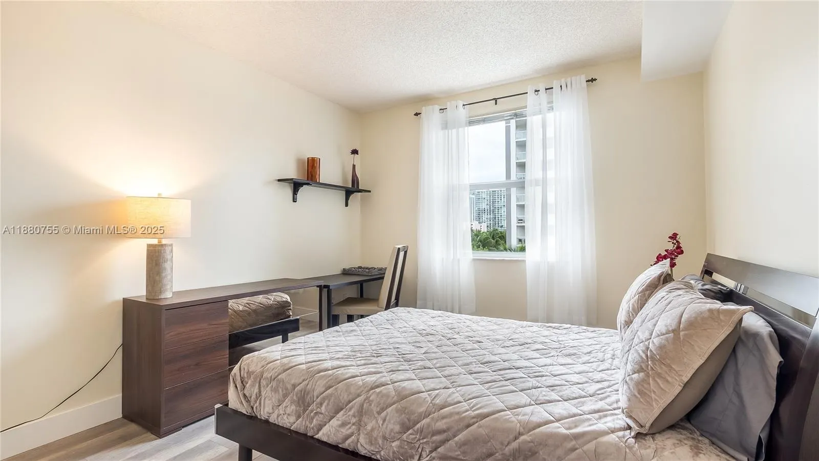 17100 N Bay Rd, #1603