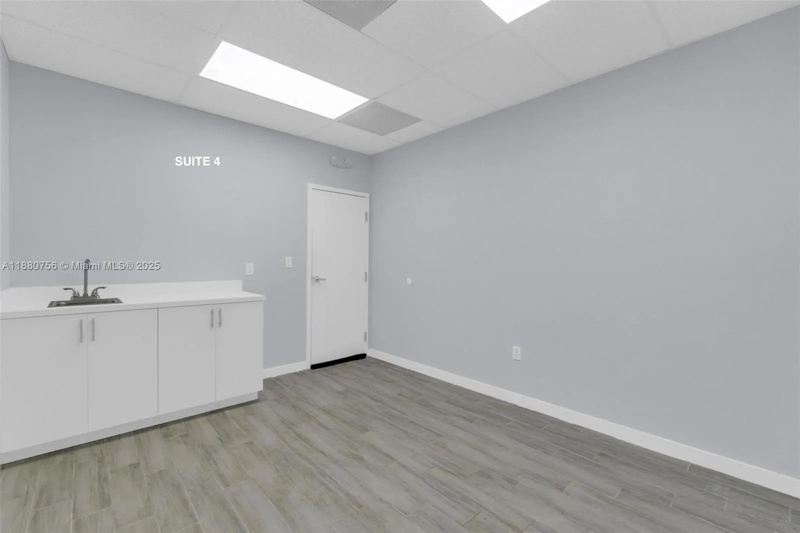 1800 N Federal Hwy, #110-4