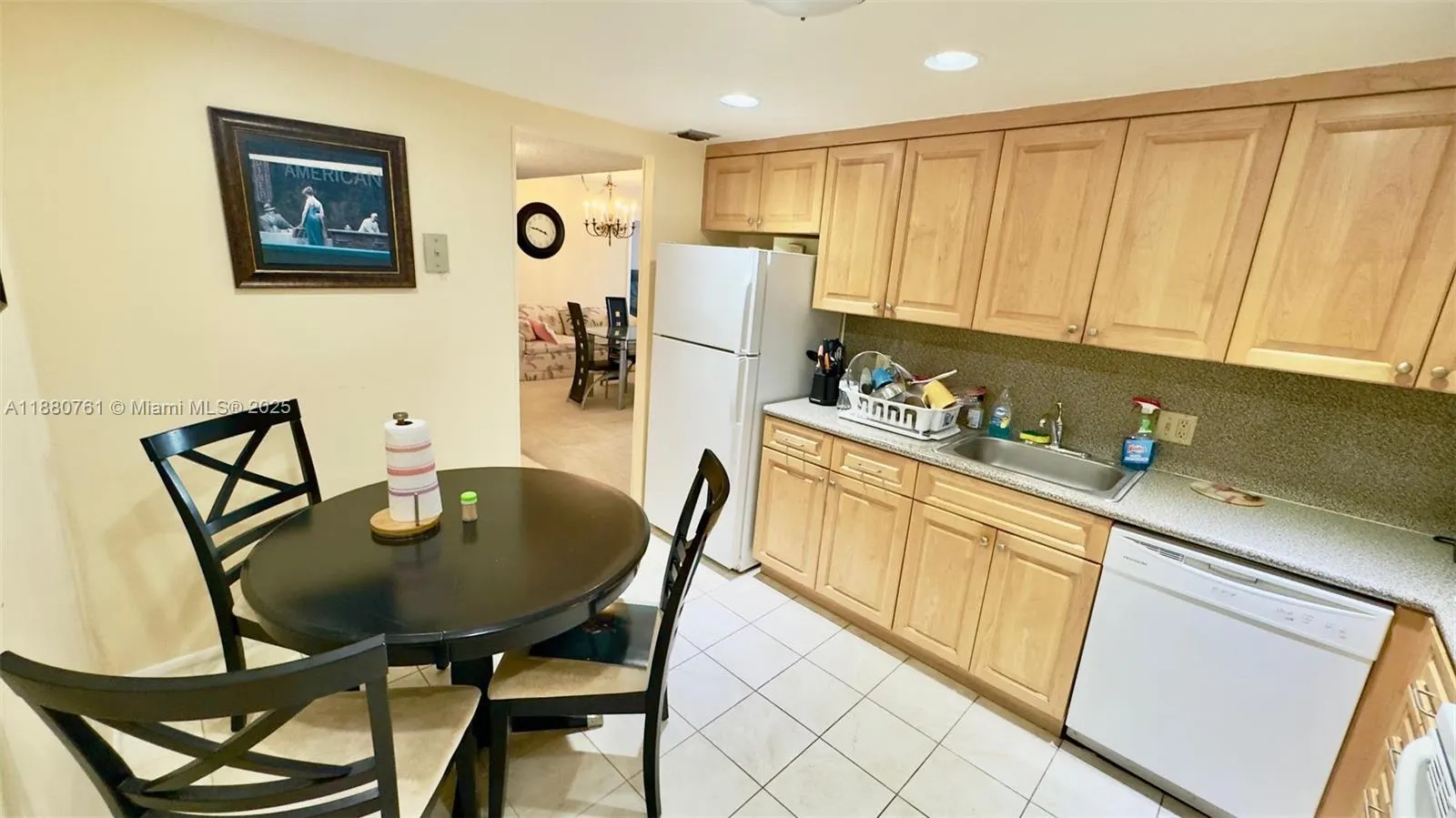 427 Golden Isles Dr, #8A