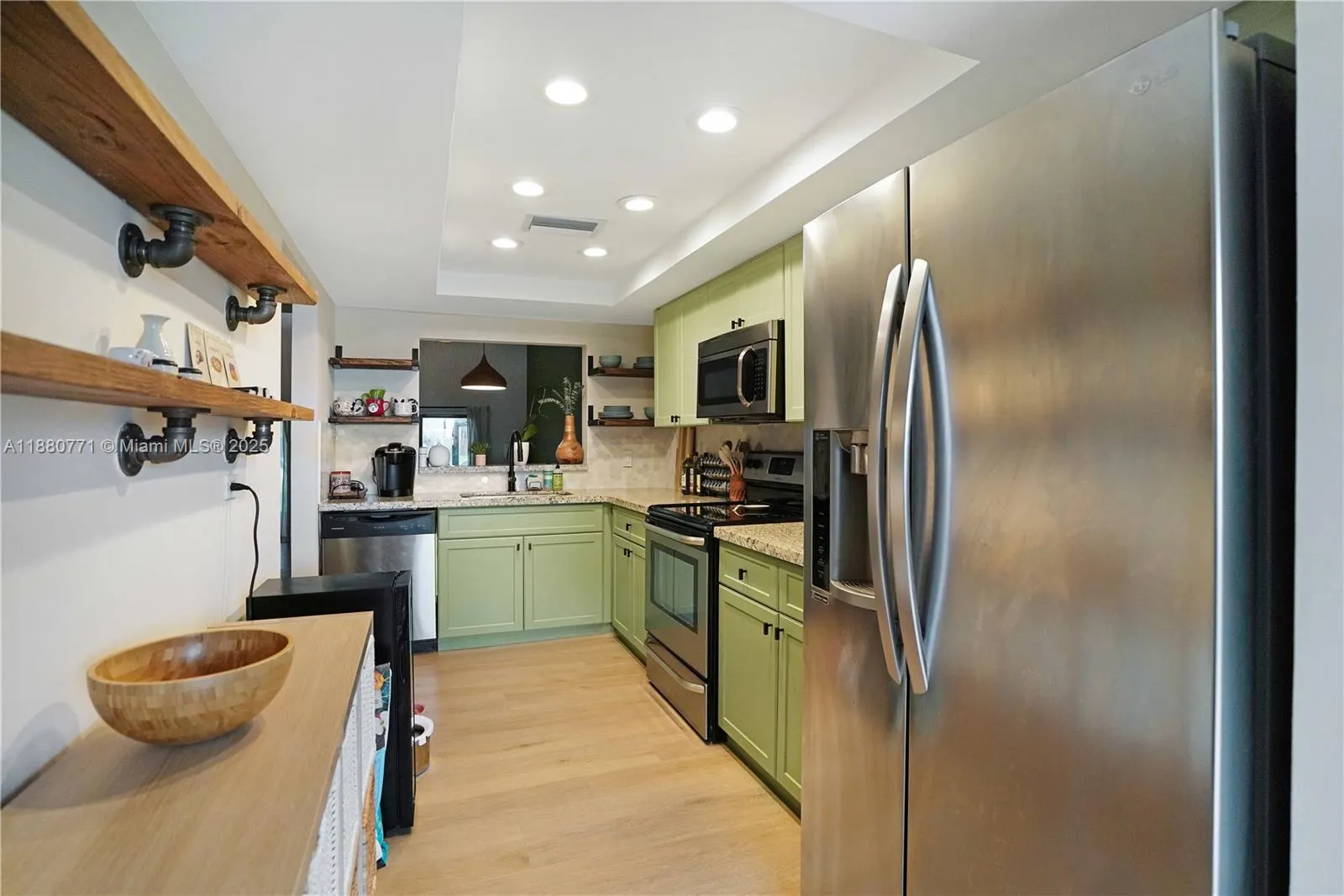 4171 SW 85th Ave