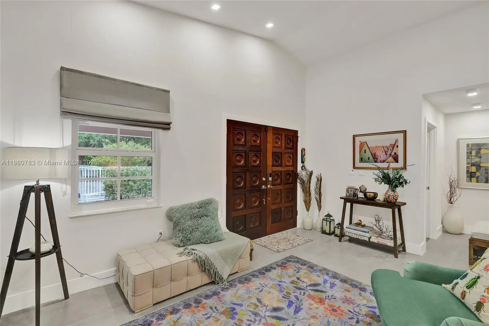 910 SW 23rd Rd