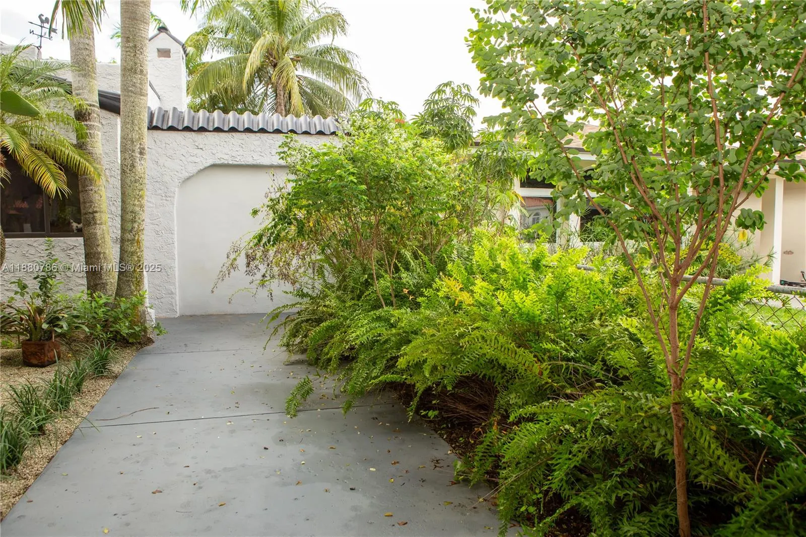 452 SW 21st Rd