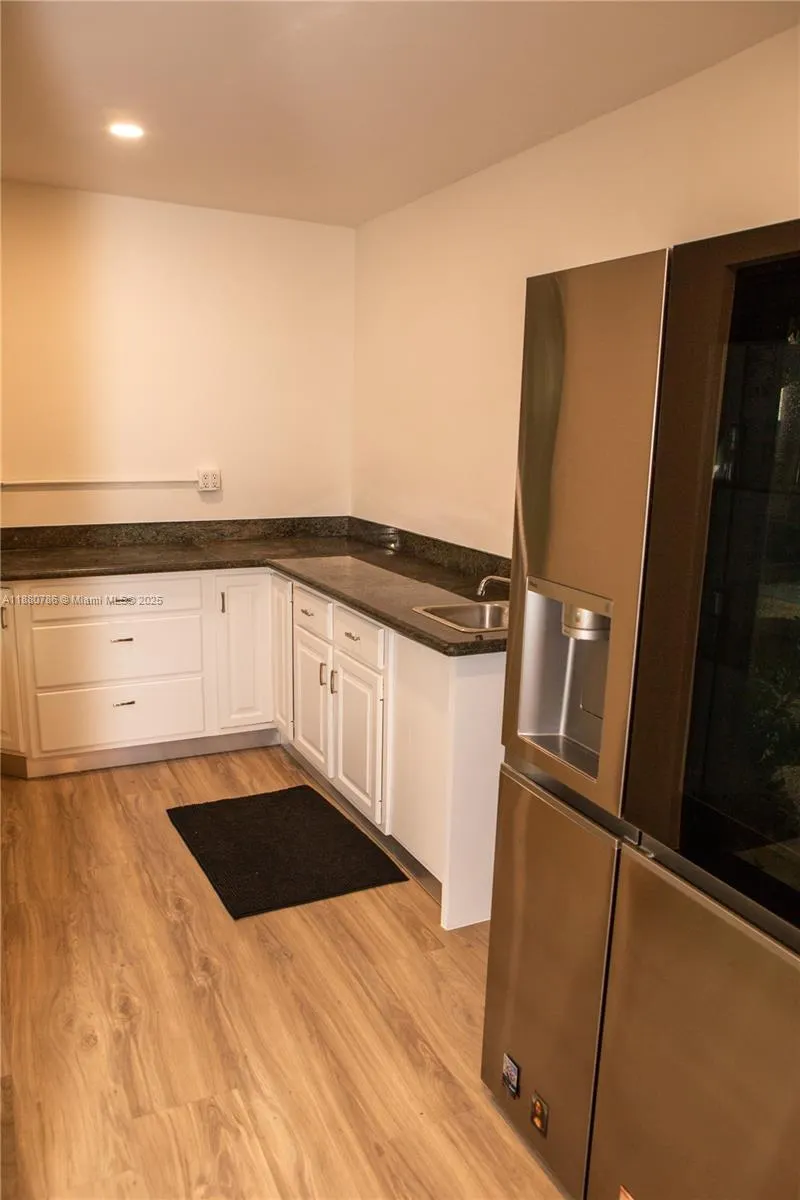 452 SW 21st Rd