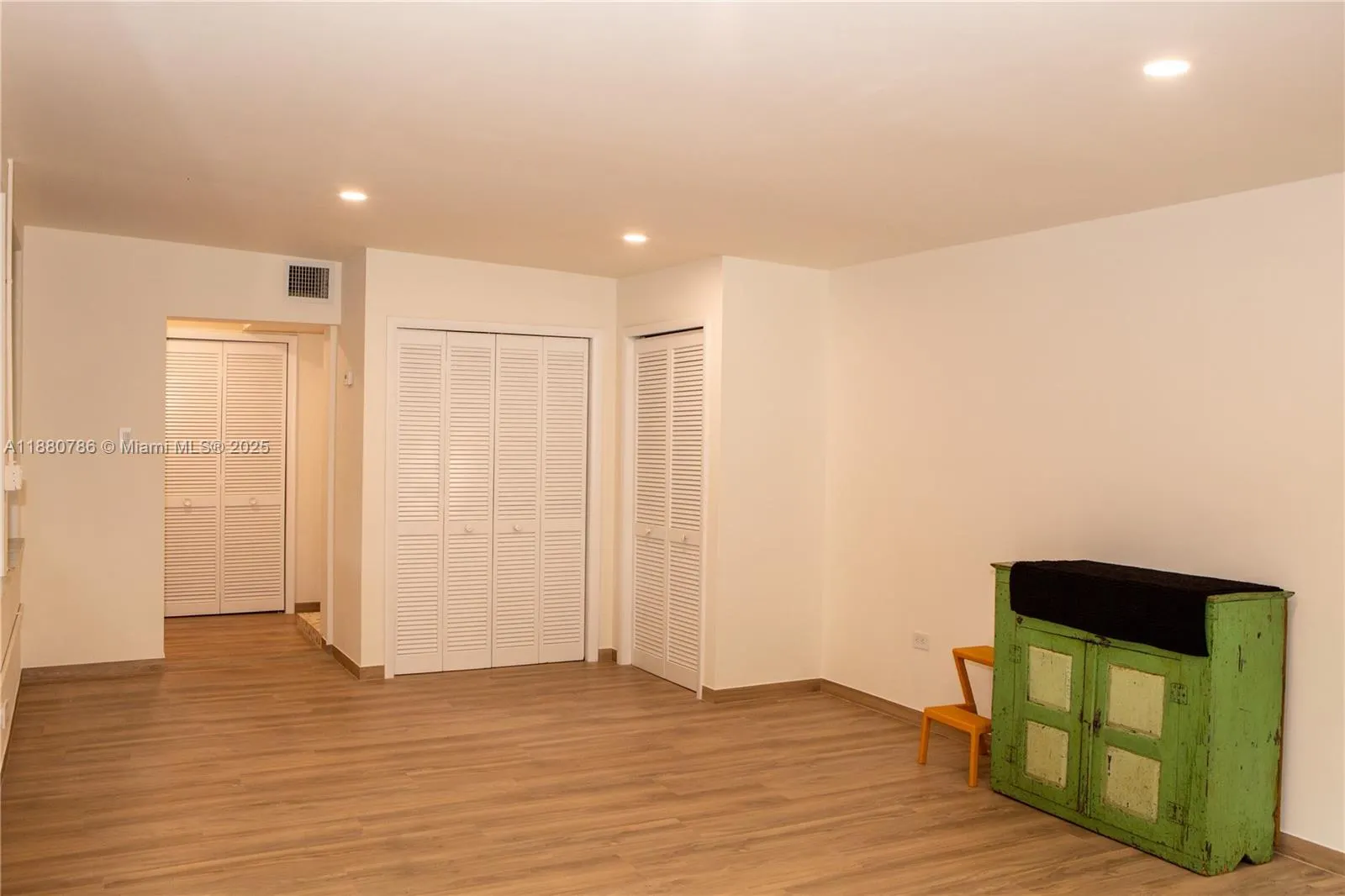 452 SW 21st Rd