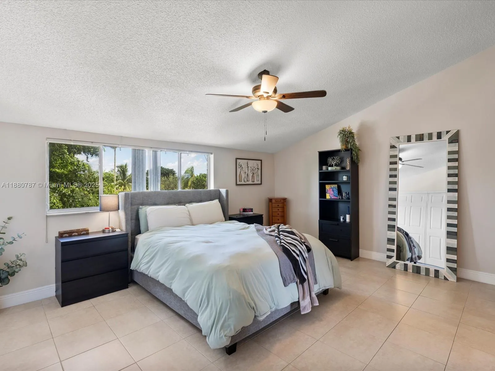 8401 W Sample Rd, #28
