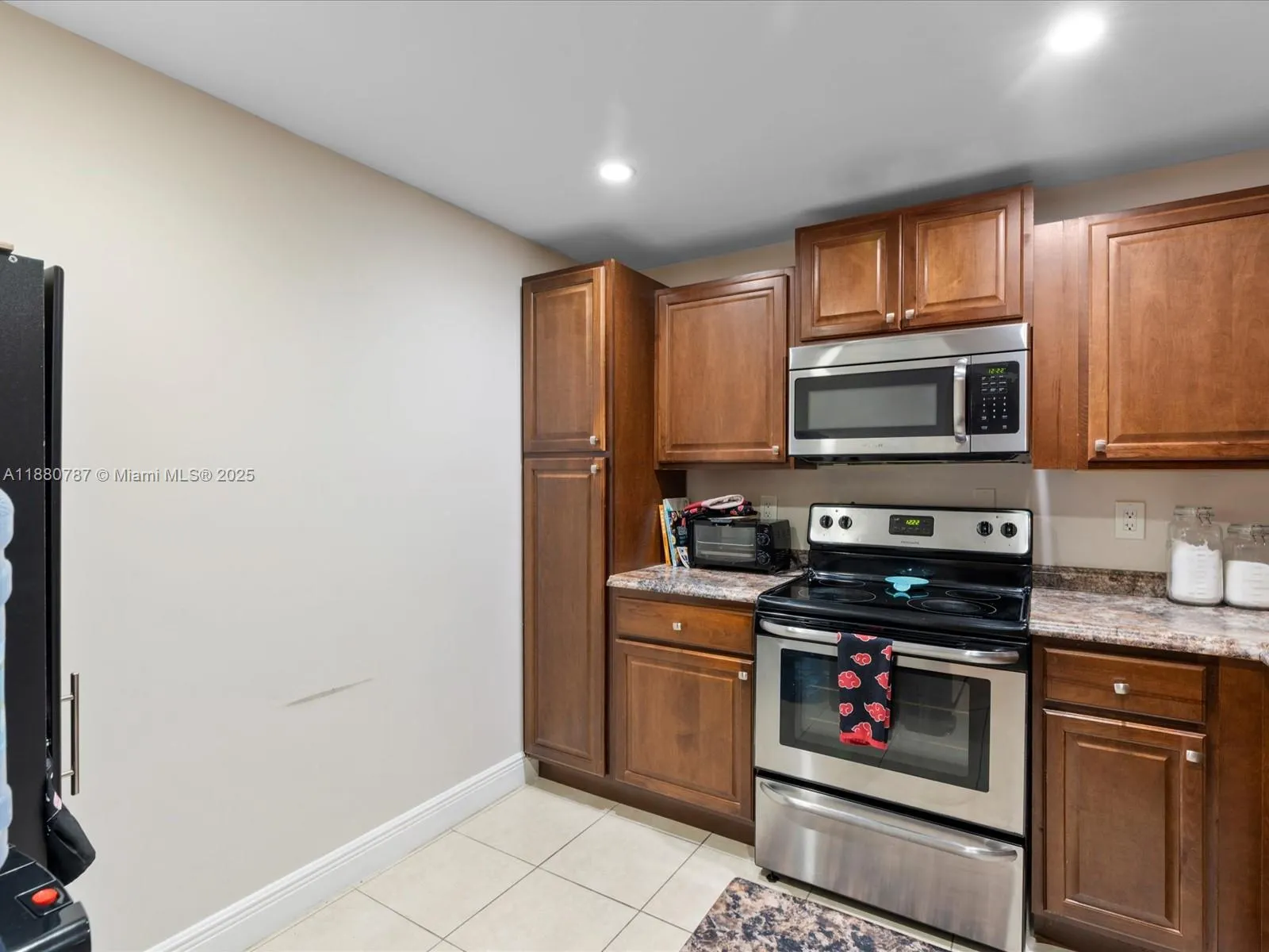 8401 W Sample Rd, #28