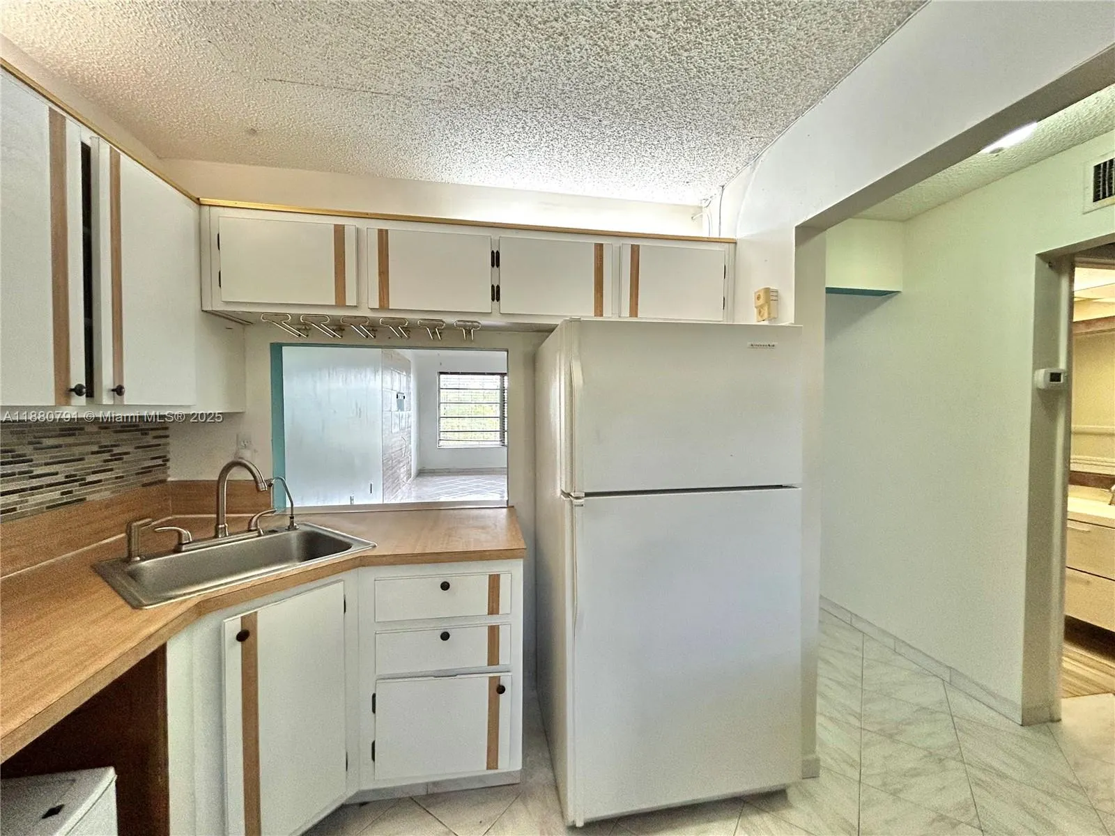 7480 NW 17th St, #305