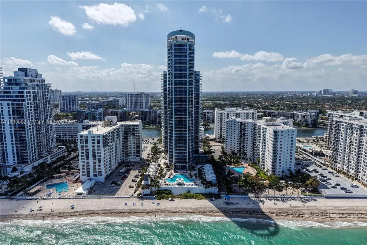 3101 S Ocean Dr, #2307