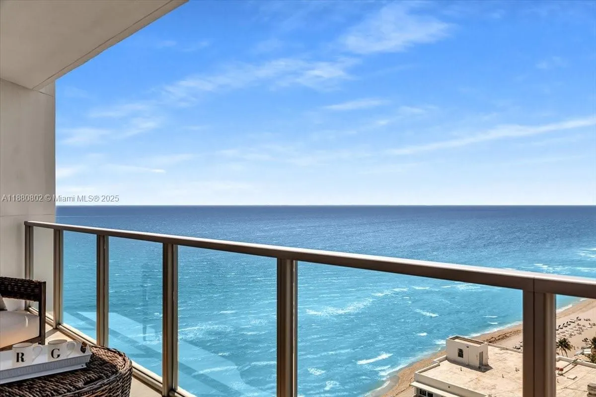 3101 S Ocean Dr, #2307
