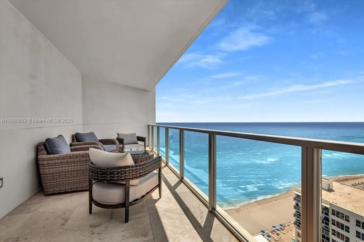 3101 S Ocean Dr, #2307