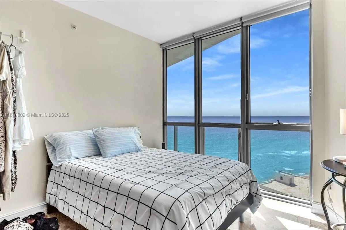 3101 S Ocean Dr, #2307