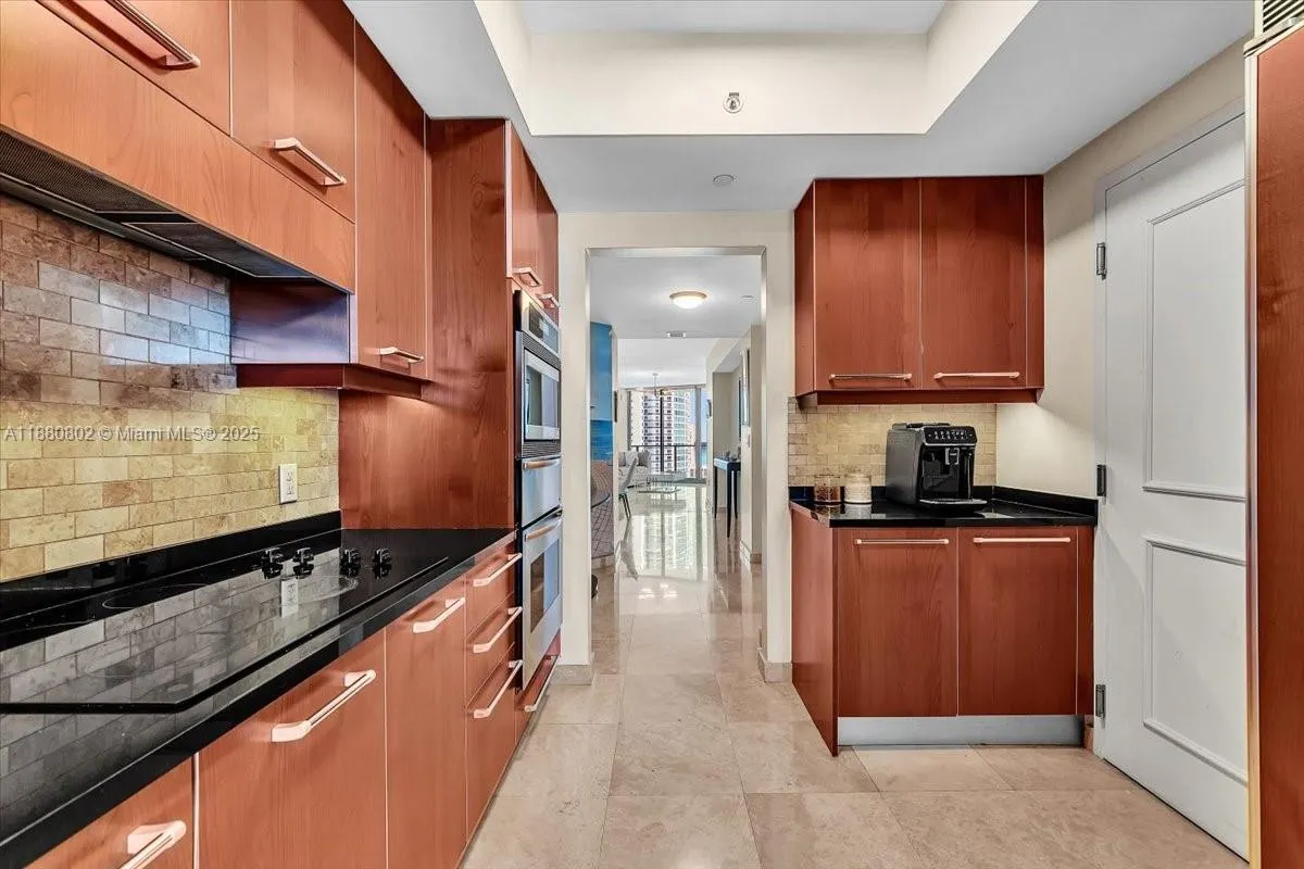 3101 S Ocean Dr, #2307