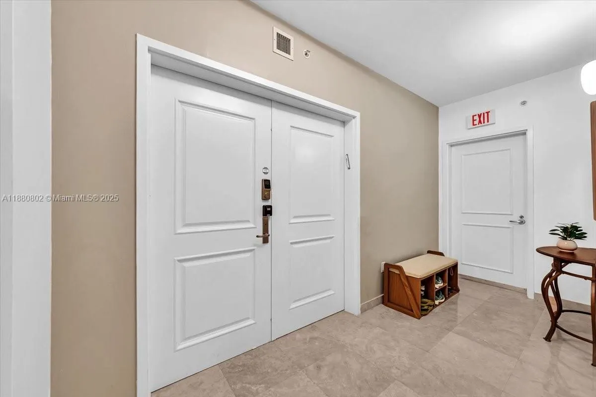 3101 S Ocean Dr, #2307