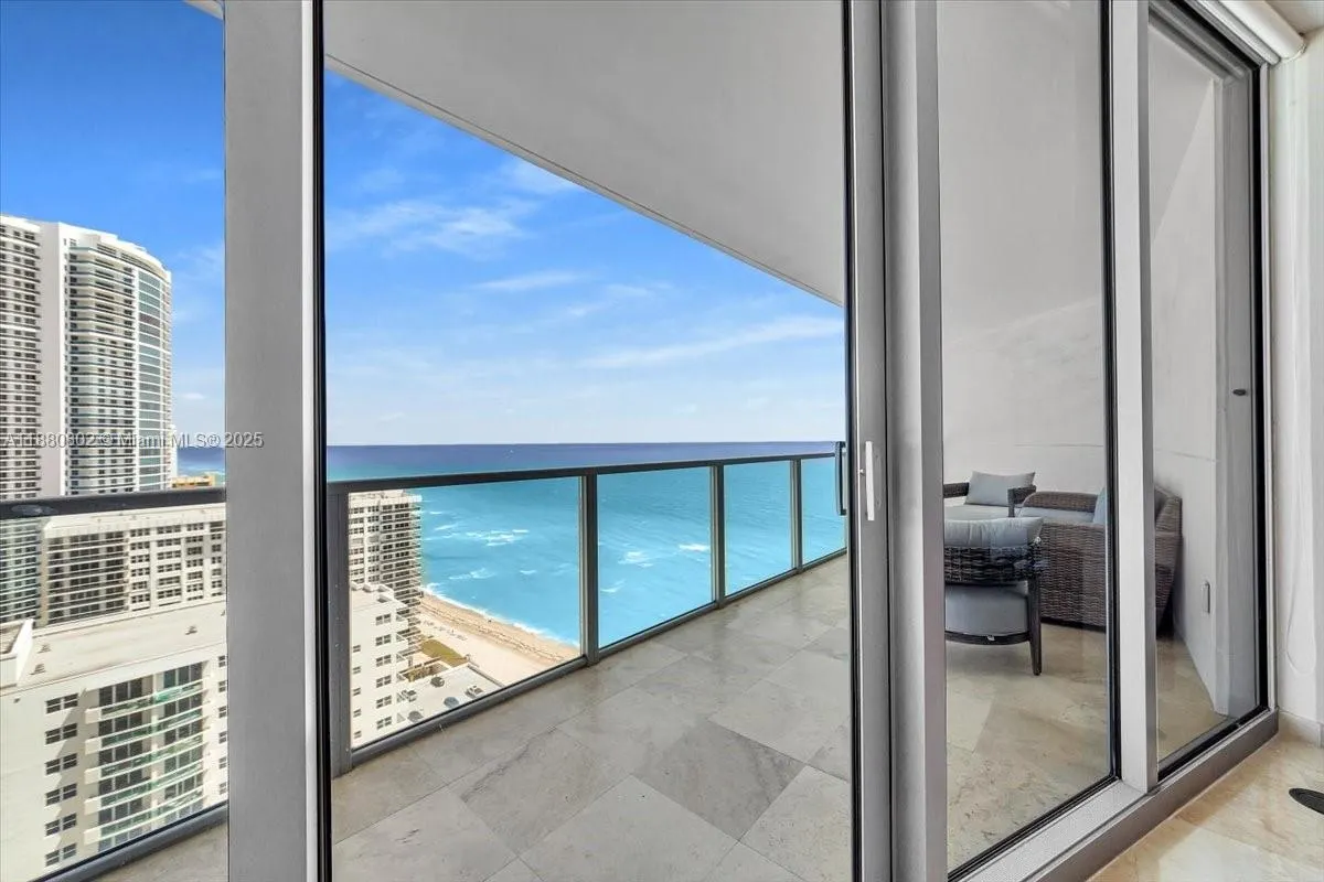 3101 S Ocean Dr, #2307