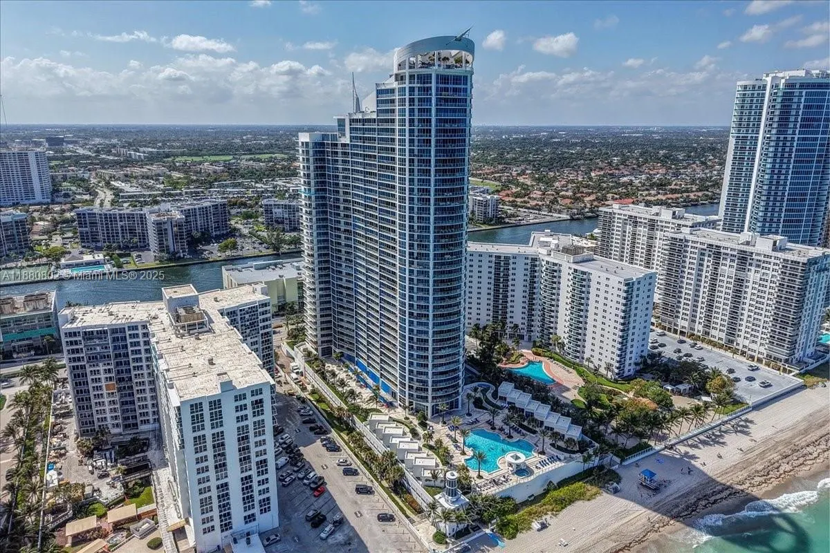 3101 S Ocean Dr, #2307