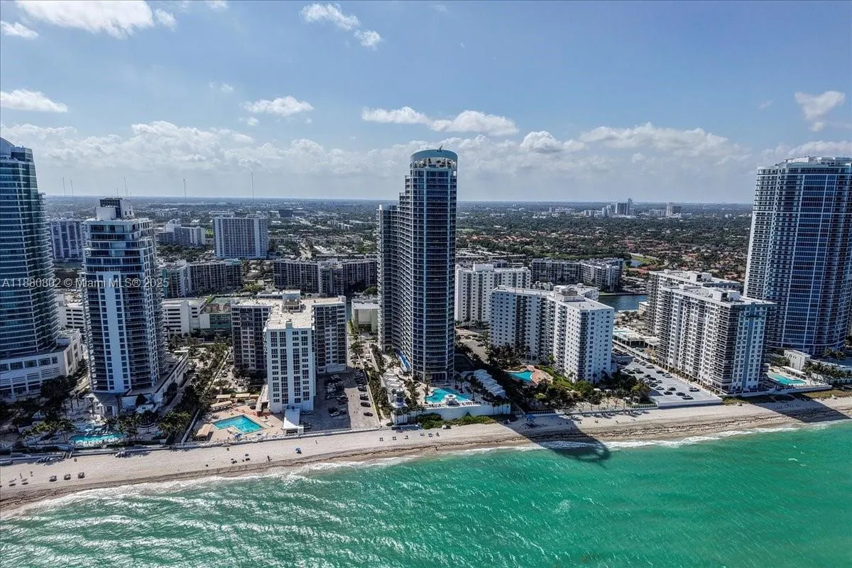 3101 S Ocean Dr, #2307