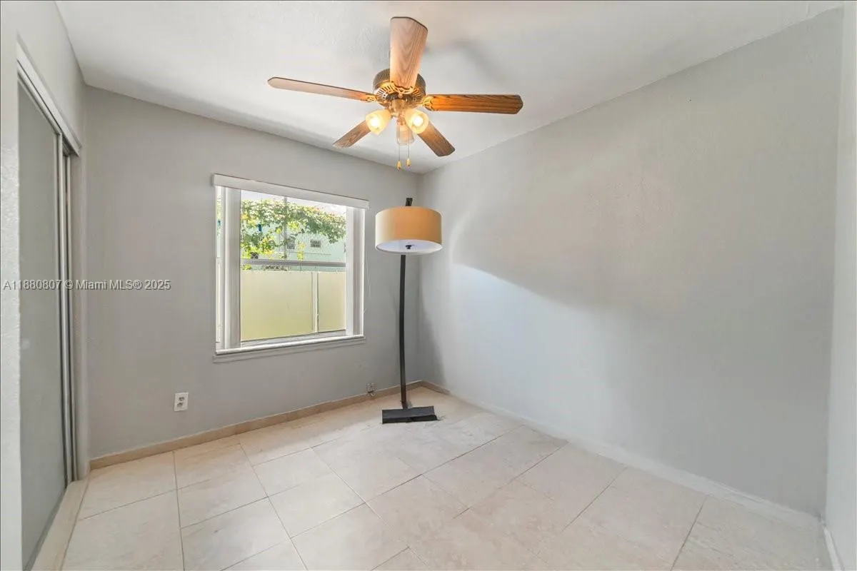 612 NW 15th Ave